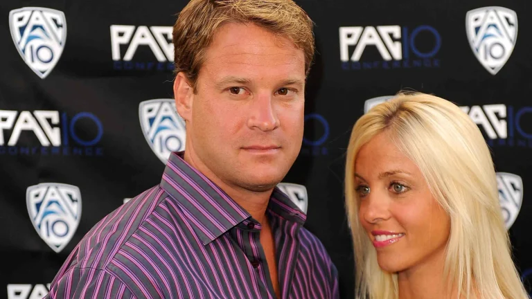 Lane Kiffin fuels ex-wife Layla speculation reposting cute Christmas trip photo