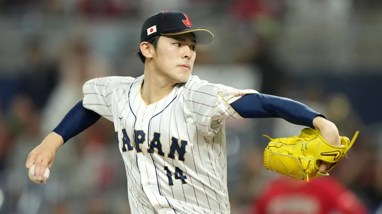 Dodgers, Padres go to frantic lengths to win Roki Sasaki bidding war