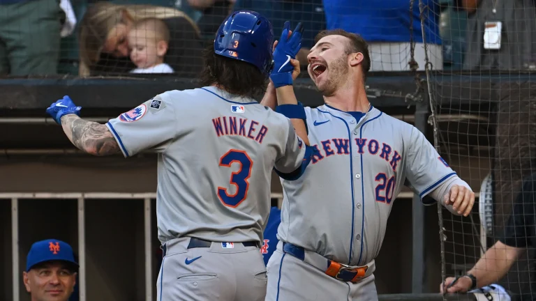 Mets keep the pressure on Pete Alonso in reunion with 2024 fan favorite