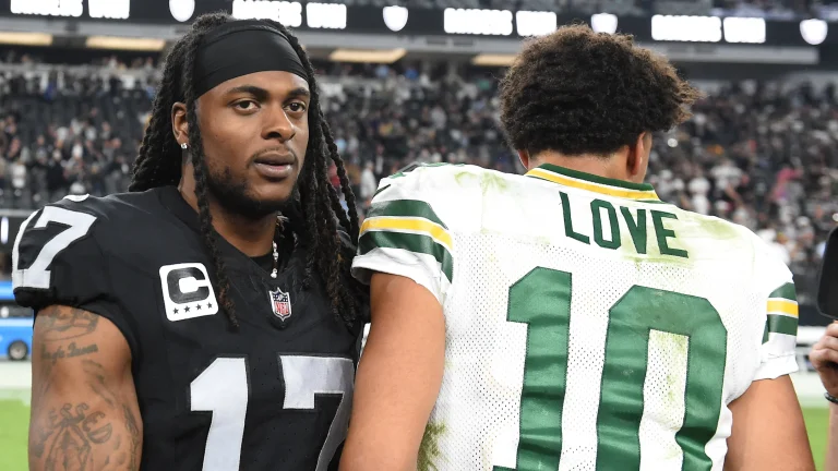 Davante Adams can’t stop talking about Jordan Love and the Packers