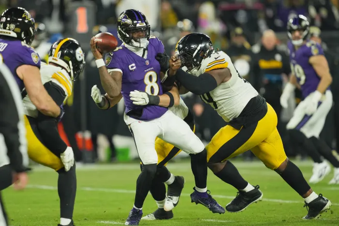 Lamar Jackson Shuts Down Injury Concerns After Ravens-Steelers