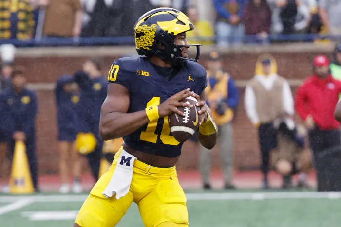 Michigan Quarterback Alex Orji Makes Important Transfer Decision