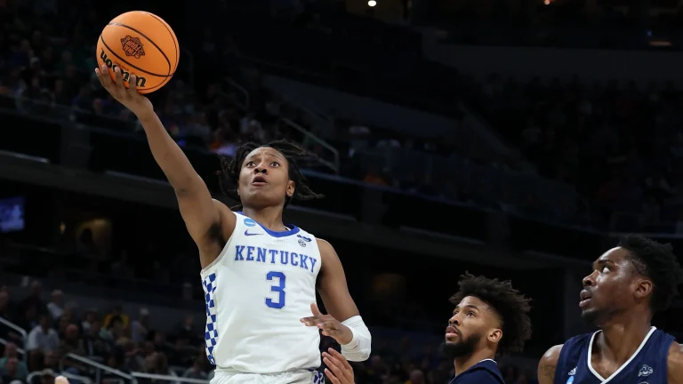 Former Kentucky basketball players are enjoying Calipari’s win over the Cats on X with must-see tweets