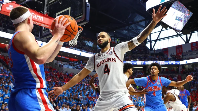 Johni Broome is SEC PotW again, Bruce Pearl on Neville renovation