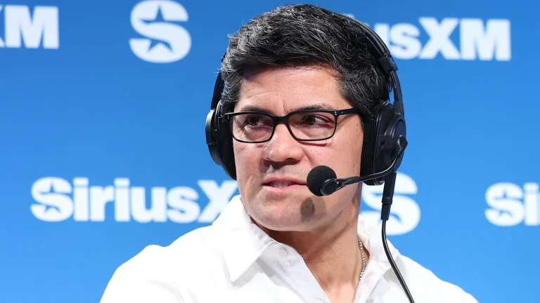 Tedy Bruschi sets the record straight about Patriots and Chiefs dynasties