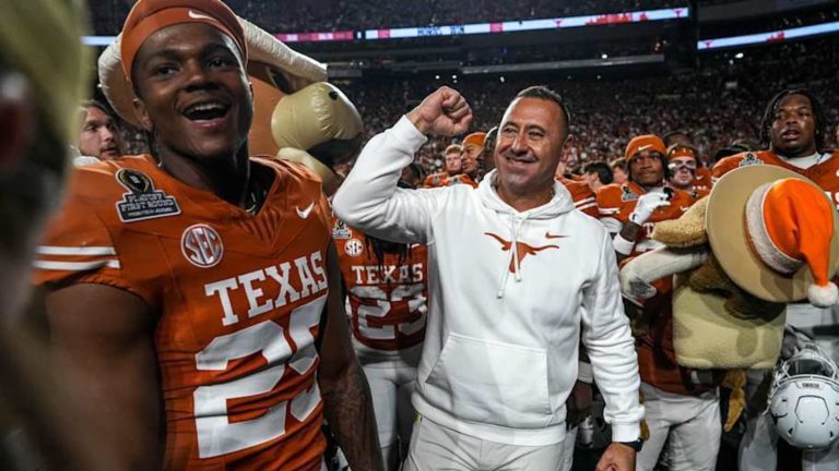 Texas Longhorns New QB ‘Beyond Blessed’ With Commitment