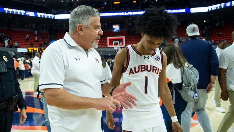 Auburn Tigers News: Bruce Pearl on Aden Holloway, 4 Tigers invited to NFL combine