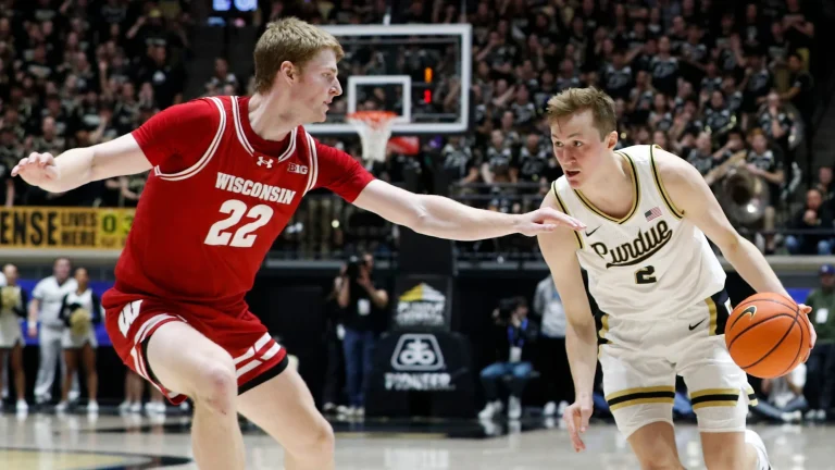 8 of the craziest Wisconsin stats from their huge victory over Purdue