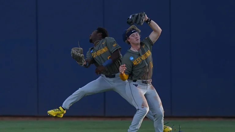 Get The Broom: WVU baseball sweeps season-opening series at Jacksonville