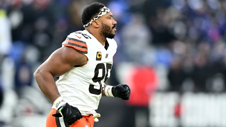 Perfect Myles Garrett alternatives for Packers to sign or trade for in 2025