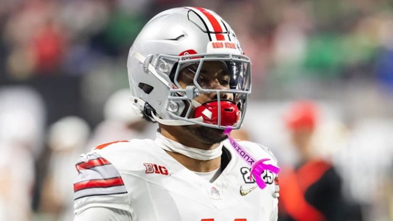 Ohio State Linebacker Teams Up With Makers Of Tylenol For NIL Deal