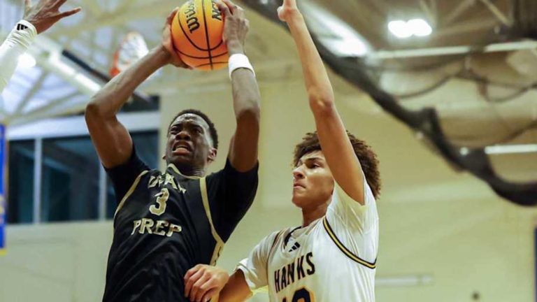 Calipari Pays Visit to Country’s Best Uncommitted Recruit