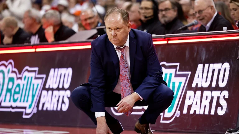 The national media is finally recognizing the genius of Greg Gard