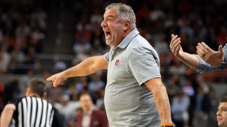 Bruce Pearl calls out his players after avoiding upset loss to Arkansas