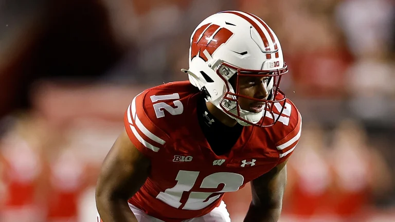 BREAKING: Former Badger cornerback medically retires from football