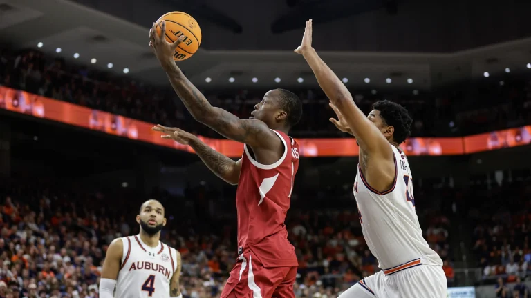 Defense kept the Hogs close, but too many missed opportunities vs Auburn