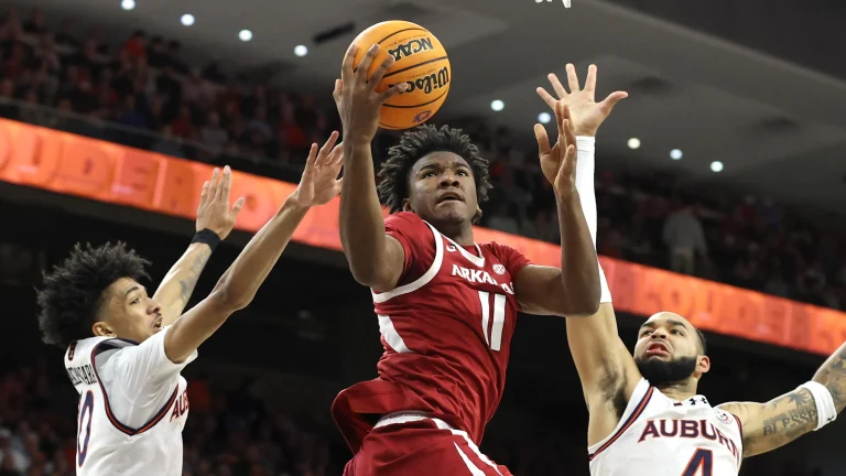 ESPN’s Lunardi Increases Hogs’ Odds to Reach NCAA Tourney