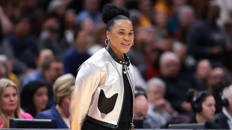 Dawn Staley announces new book ‘Uncommon Favor’ detailing her basketball journey