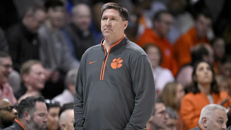 Clemson Tigers Coach Worth Keeping Eye on in College Basketball Coaching Carousel