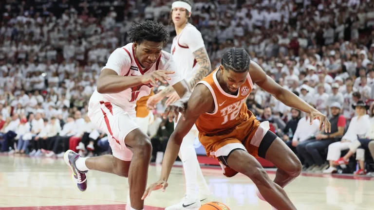 Overtime thriller in Bud Walton- Arkansas outlasts Texas, fans and media ecstatic