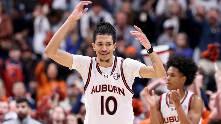 Nate Oats takes shot at Auburn’s Chad Baker-Mazara’s temper flares ahead of rivalry game