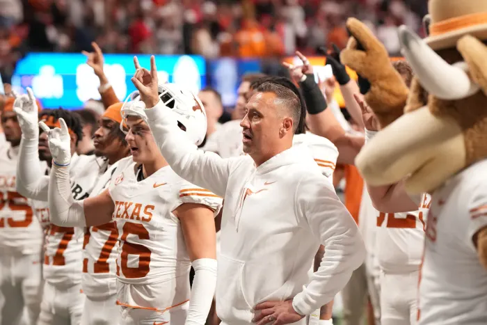 Longhorns showing strong commitment to personnel department by hiring Josh Dunson away from Memphis