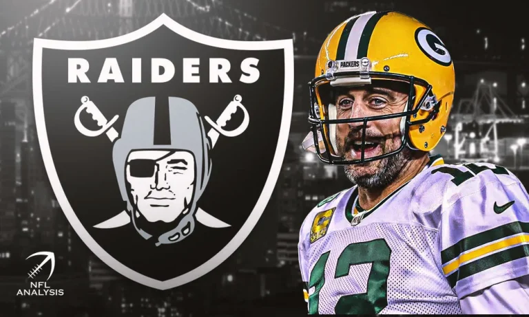 BREAKING: Raiders predicted to pull off blockbuster trade for former $150 million QB