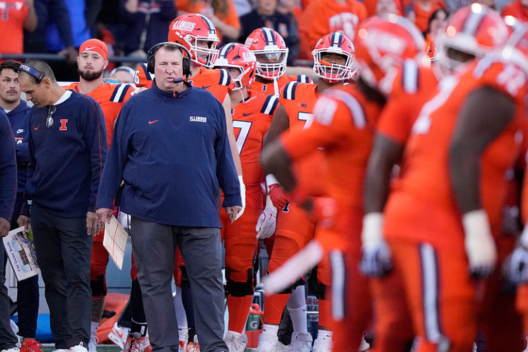 Illinois rebuild under Bret Bielema leads former Arkansas football players to NFL jobs