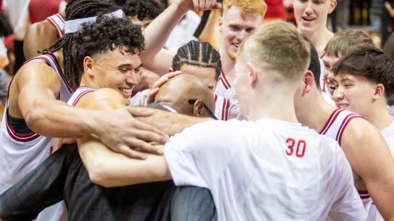 Indiana Basketball Looks to Reset Season After Time Off