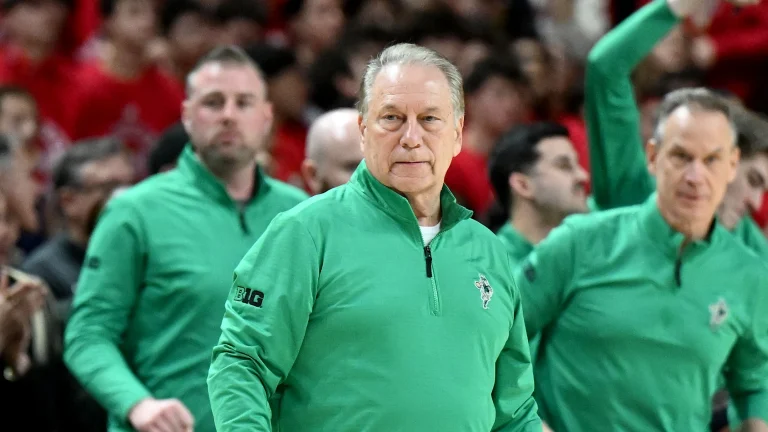 Michigan State’s Tom Izzo praises Greg Gard ahead of big matchup