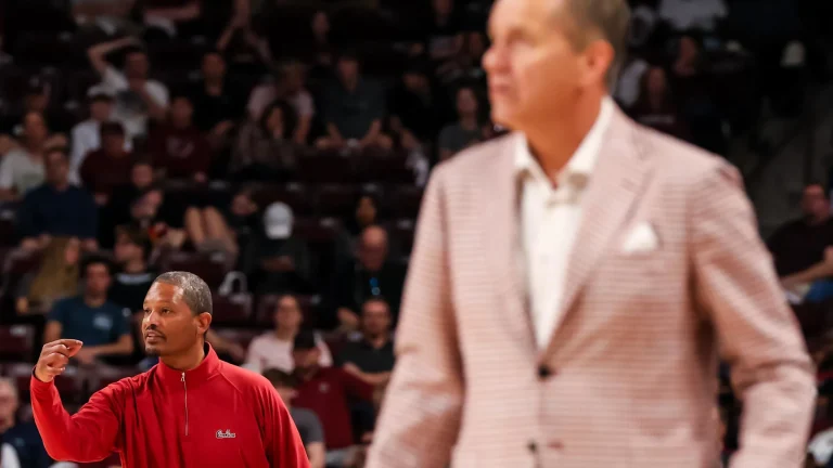 As Arkansas’ postseason picture dims, John Calipari talks ‘dud’ at South Carolina