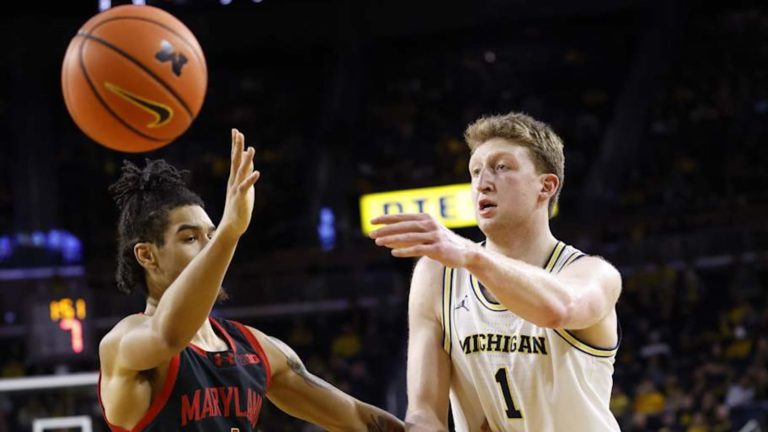 Michigan basketball dives in latest Power Rankings following disappointing home loss to Maryland