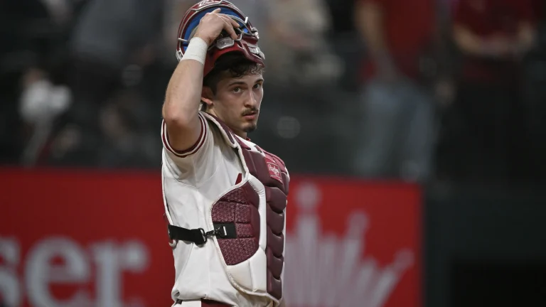 No. 3 Arkansas defeats Portland, sweeps series, fans and media react