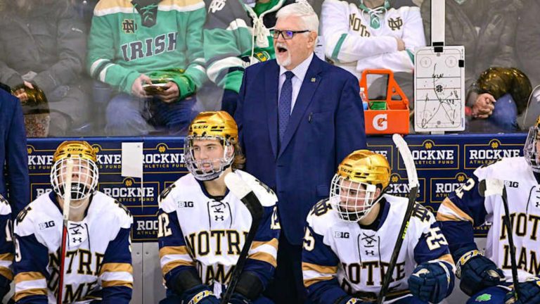 Notre Dame Hockey Stuns No. 3 Minnesota with Major Upset