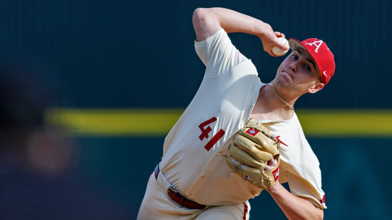 No. 3 Arkansas baseball handled by No. 13 Ole Miss, fans and media react