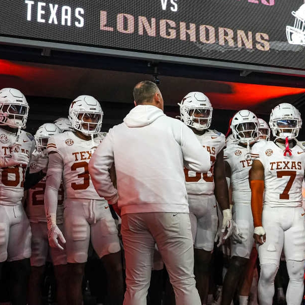 Texas Longhorns are reportedly viewed as a serious threat to steal a key commit from a former Big 12 rival