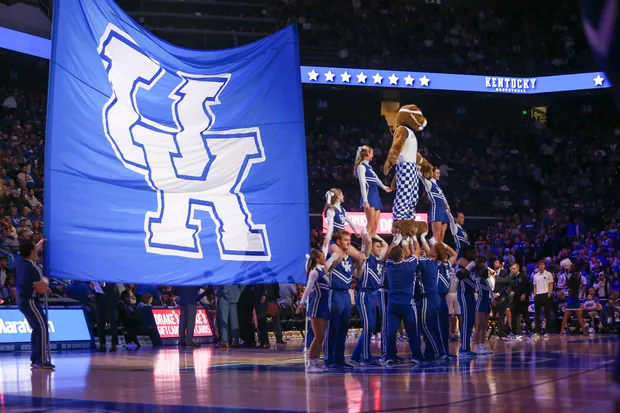 Bracketology roundup: Kentucky gets several predictions for a 2-seed The Cats are inching up to the 2-seed line.