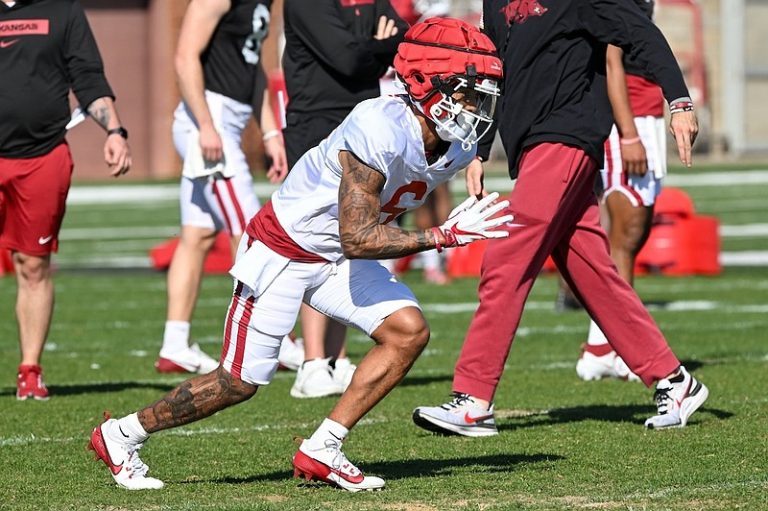 Raylen Sharpe capitalizing on familiarity with Bobby Petrino’s Arkansas football offense