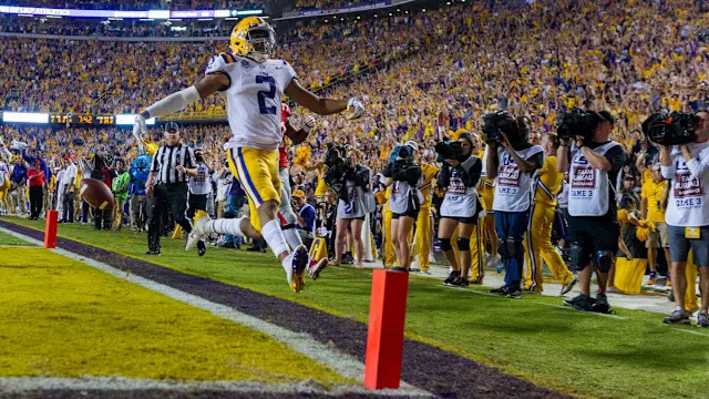 Justin Jefferson dishes on incredible LSU football’s WR pipeline