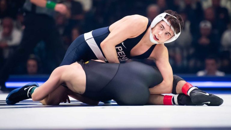 Watch: Lightning Luke Lilledahl Secures First Fall of B1G’s