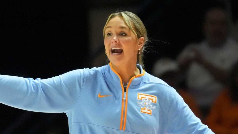 Tennessee Lady Vols continue to spiral in shocking upset vs. Georgia