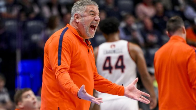 Bruce Pearl Scolds Reporter For Question After Loss to Tennessee