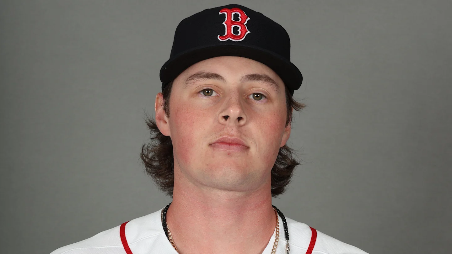 Red Sox Send Down Jake Bennett in 8-Move Roster Shakeup