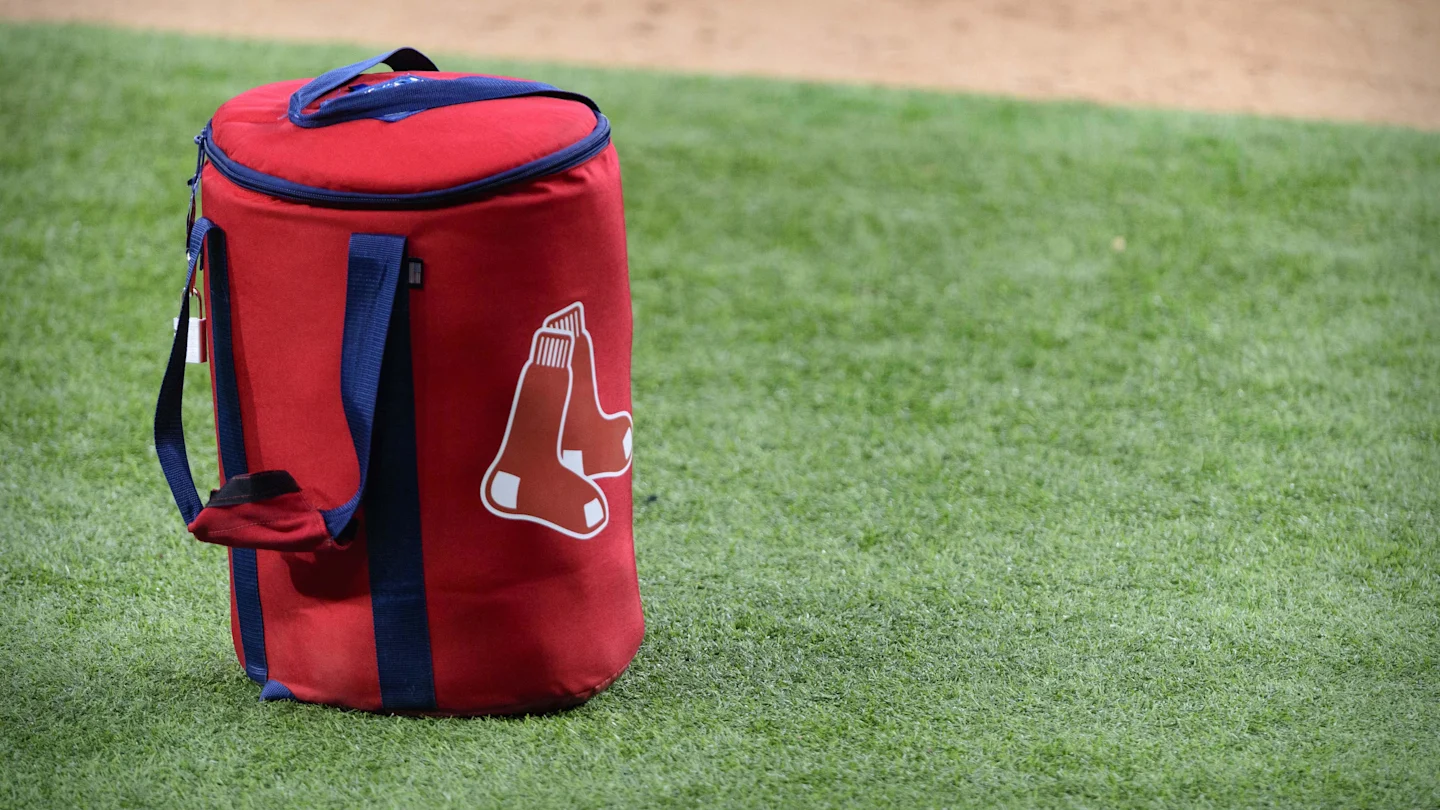 Red Sox Slugger Prospect Reportedly Undergoes Hamate Surgery