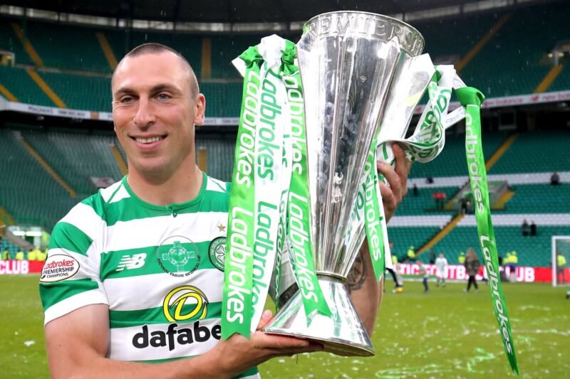 SH0CK MOVE: Robbie Keane Demands Celtic Legends Scott Brown & Jonny Hayes Join Him as Celtic Boss – Fans Are FUMING