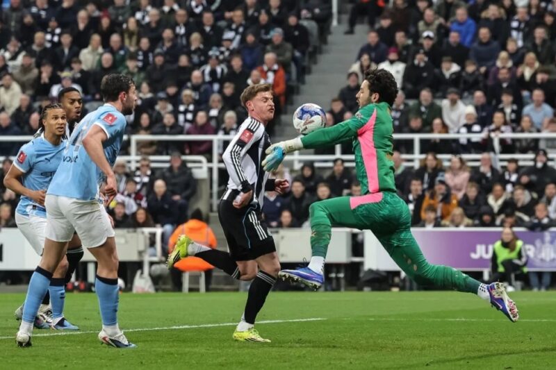 &ldquo;Newcastle United SLAM Door On James Trafford &ndash; Two HUGE Alternatives Now In Pole Position!&rdquo;